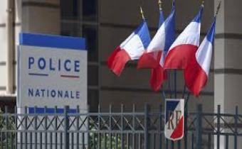 Police nationale.