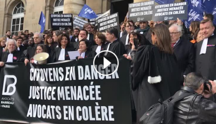 Mobilisation des avocats devant le palais de justice de Paris, 21 mars 2018.