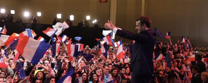 Emmanuel Macron au soir du premier tour, Parc des Expositions, porte de Versailles, 23 avr. 2017. Photo En Marche !
